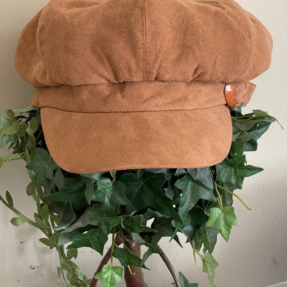 ⭐️HOST PICK⭐️ Faux Suede Retro Hat - Picture 9 of 15